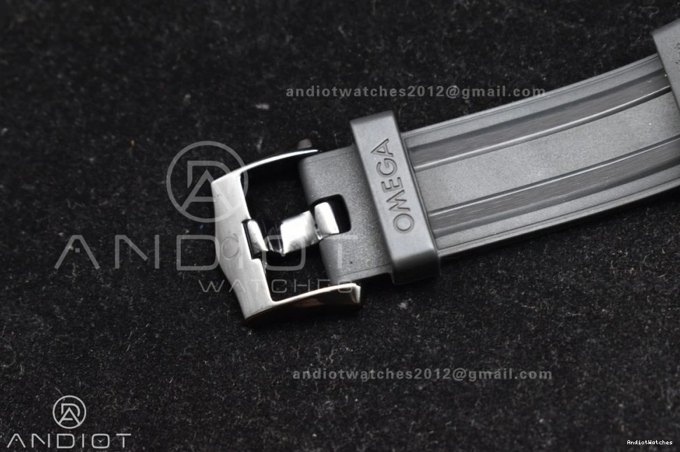 300m Bezel Black 43.5mm Neat Edition Ceramic 1:1 VSF Black A RG Seamaster on Dial Best Rubber Black 1070 Strap 0118